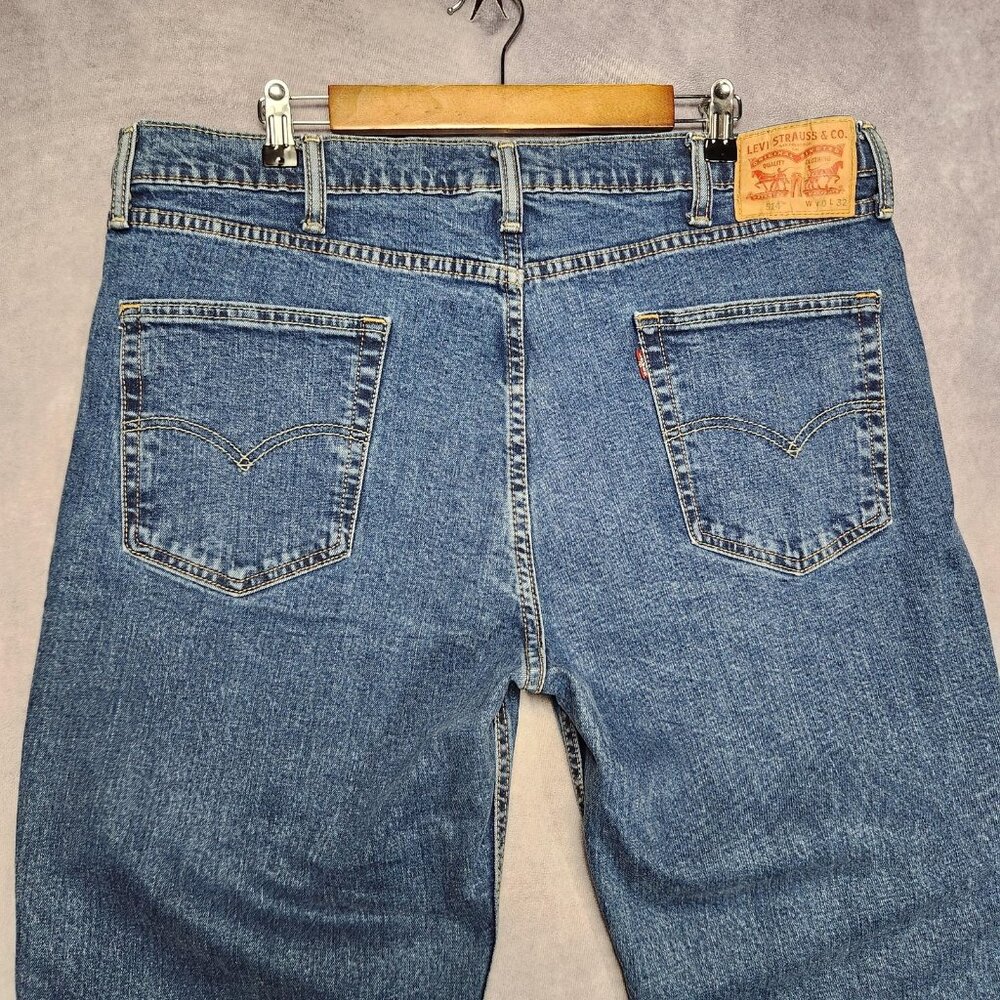 Levis 514 Jeans Mens 38 to 40x32 Blue Straight‎ Leg Denim Medium Wash Stretch